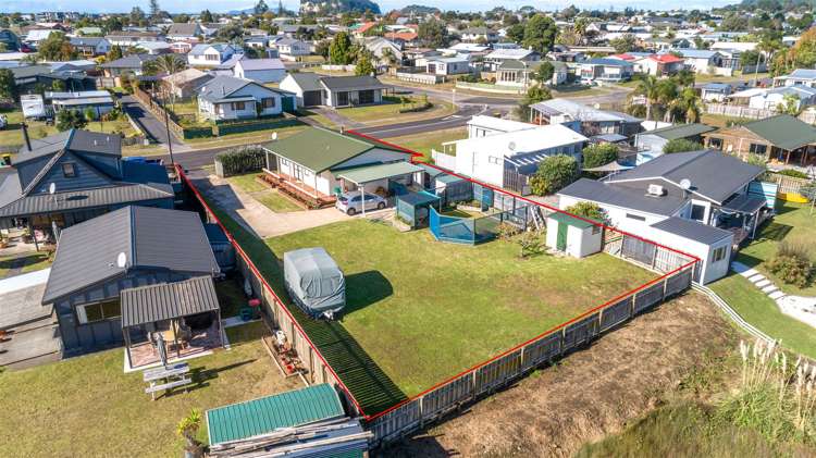 151 Sharyn Place Whangamata_5