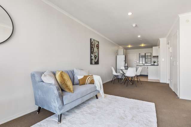 A603/176 Broadway Newmarket_4