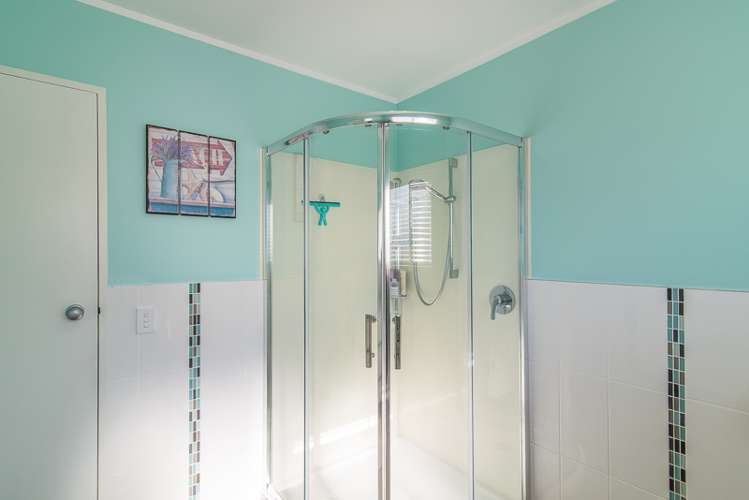 1 Beachwater Grove Paraparaumu Beach_21