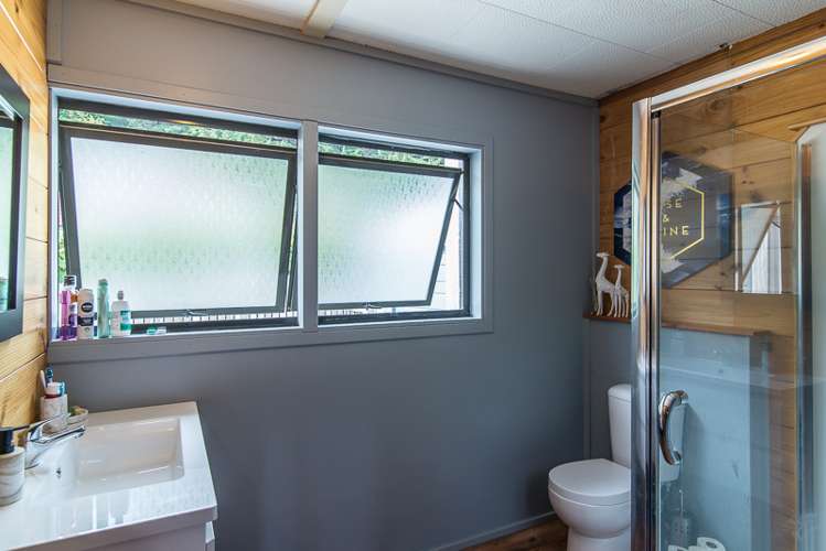 4 Poneke Drive Waikanae_13