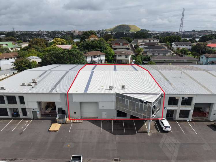 L/24 Allright Place_0