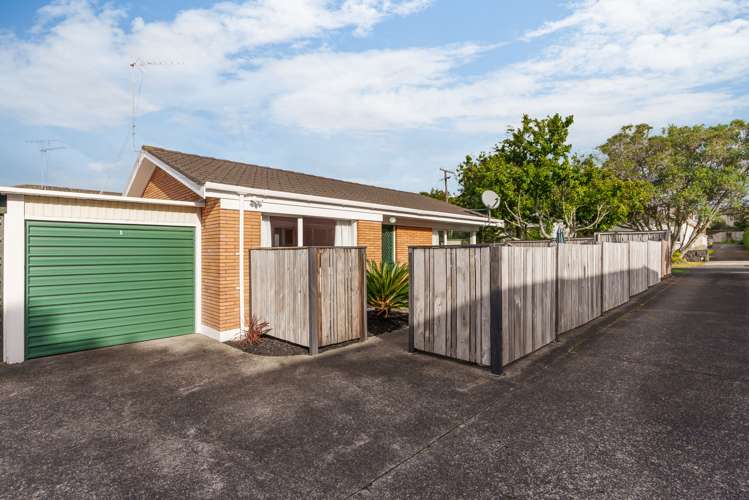 1/25 Moata Road One Tree Hill_11