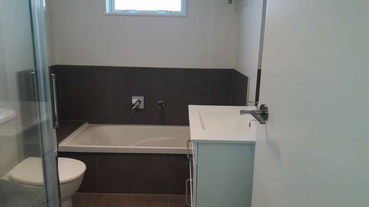 17 Maylee Crescent Gulf Harbour_6