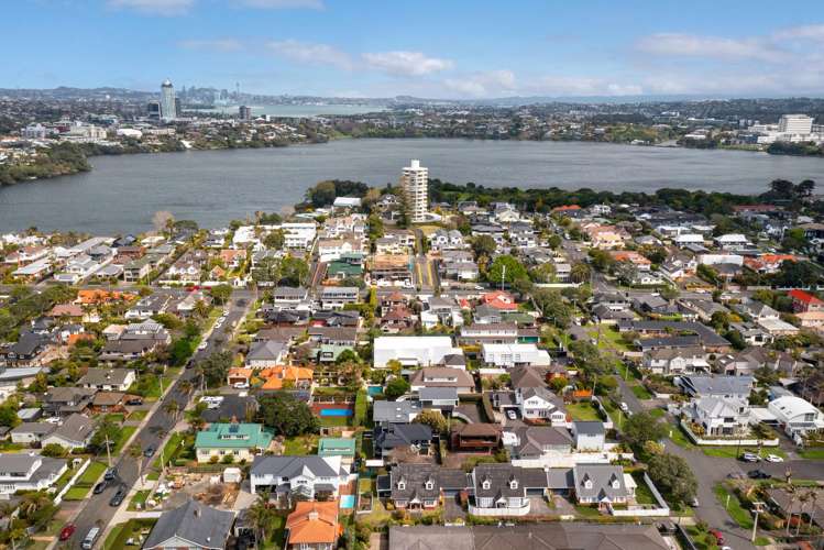 3/15 Saltburn Road Milford_36