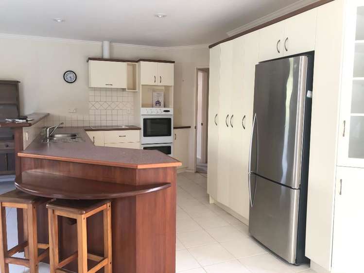 7 Florida Key Papamoa_3