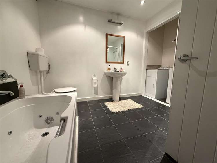 1/4 Timothy Place Wigram_3