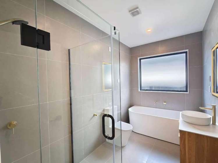 65 Huanui Drive Orewa_8