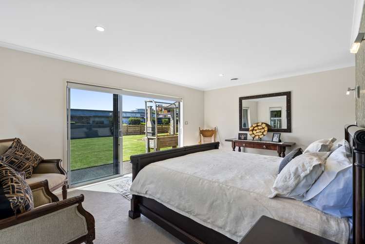 5 Links Drive Waiwhakaiho_17