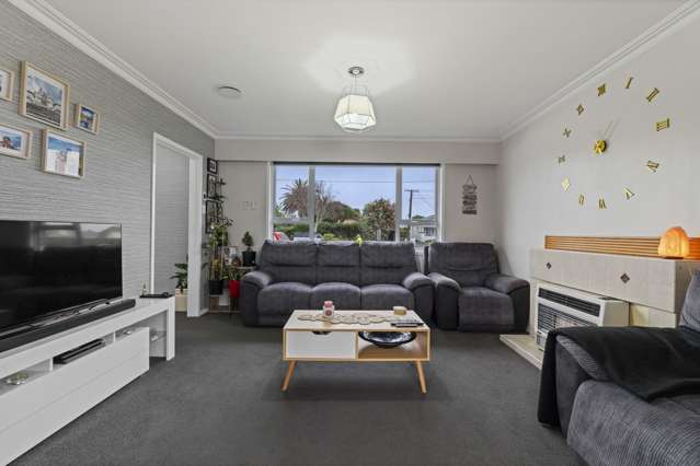 20 Egmont Street Hawera_2