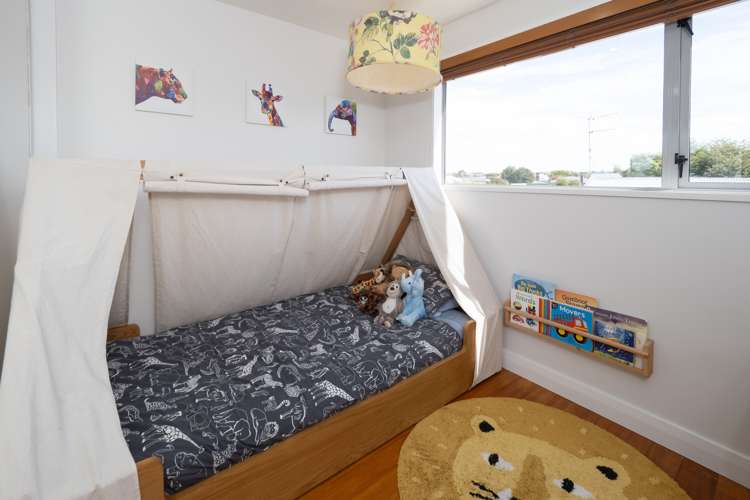 14 Kelvin Crescent Allenton_23