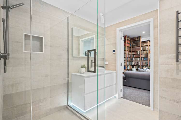 5 Hall Lane Kaipara Flats_9