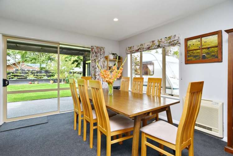 44 Panckhurst Drive Woodend_8