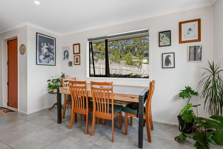 9 St Julia Court Helensville_15