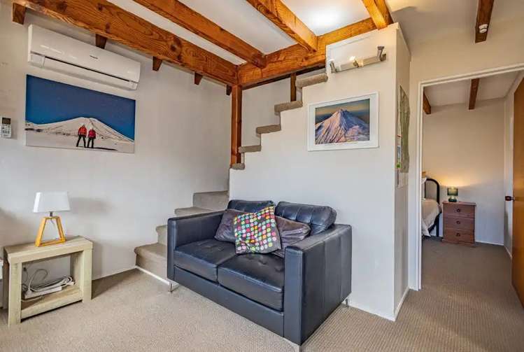 2/140 Mangawhero Terrace Ohakune_5