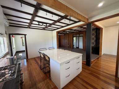 378 Notorious West Road_1