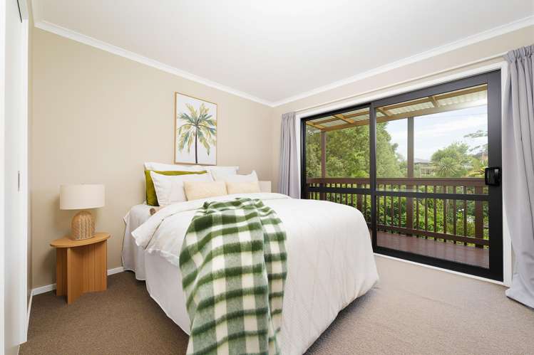 117 & 117A Awaroa Road Sunnyvale_28