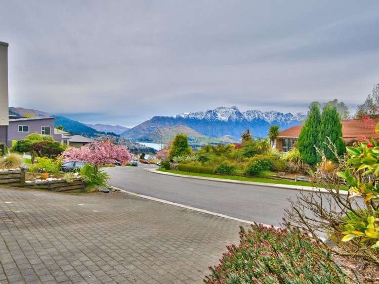 23b Lochy Road Fernhill/Sunshine Bay_6