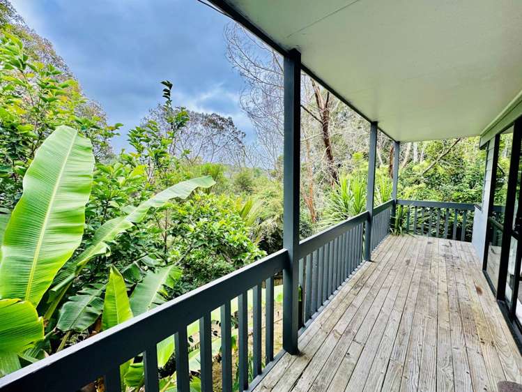 2/16 Mistletoe Place Browns Bay_13