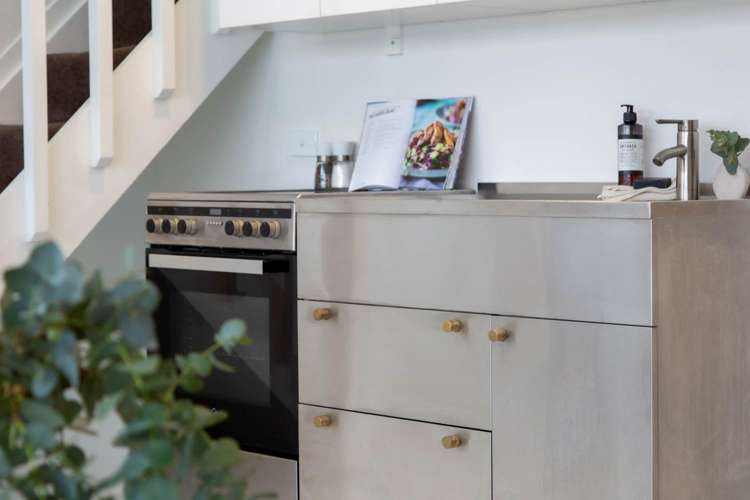 8/12 East Street City Centre_9