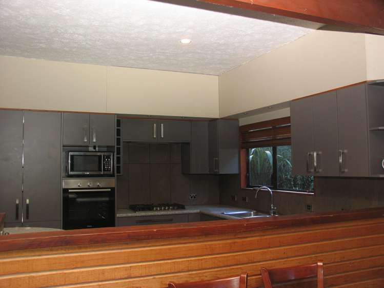 17 Watts Road Fernhill/Sunshine Bay_4