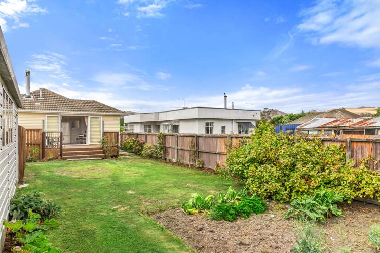 71 Hargood Street Woolston_19