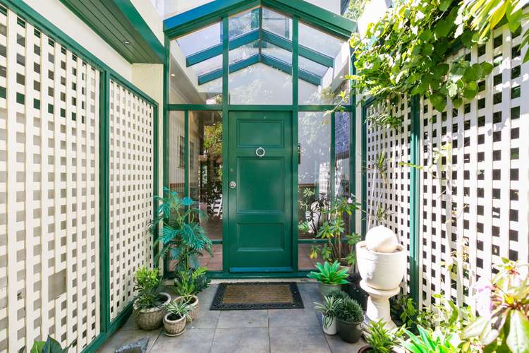 87 Otaki Street Miramar_1