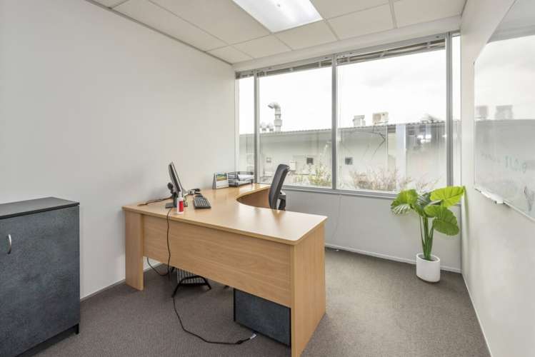 B4, 17 Corinthian Drive Albany_3