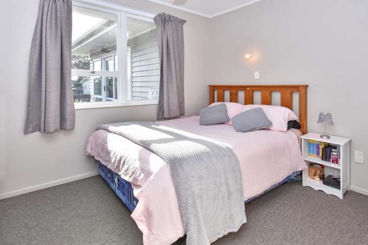 31 Brentford Place Manurewa_11