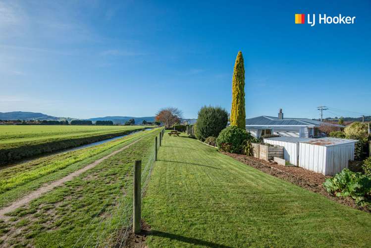 8 Esk Place Mosgiel_18