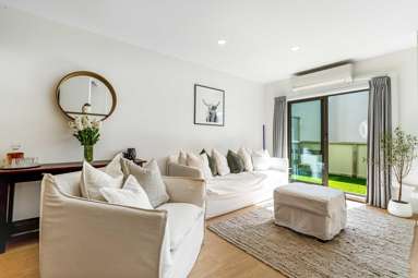 4/21 Hunters Park Drive_4