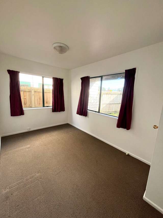 7/1 Briar Way New Lynn_3