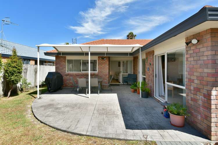 110 Lakeside Drive Orewa_17