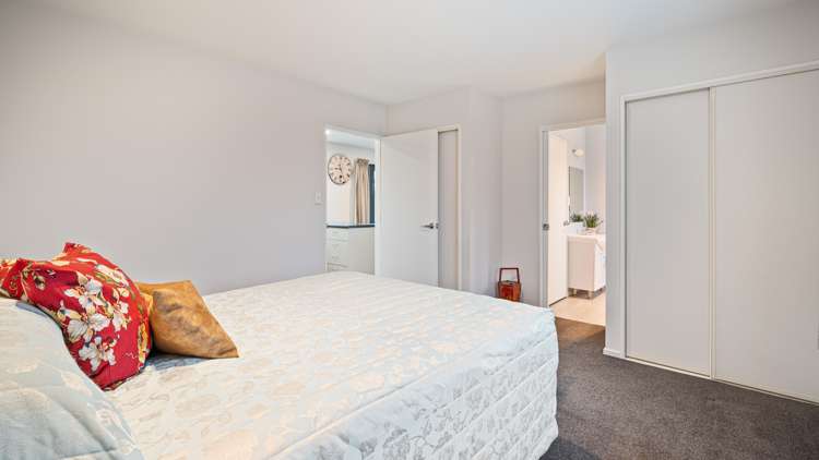 22 Clinton Lane Woolston_8