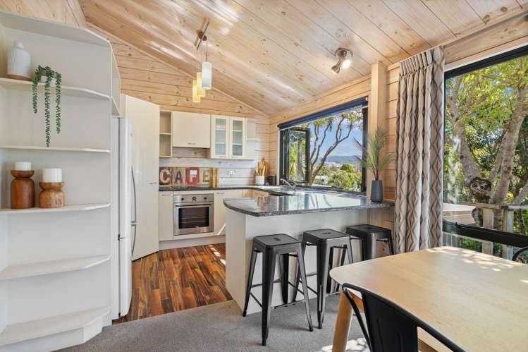 59 Holland Close Pauanui_10