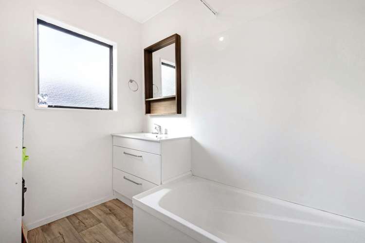 35b Aquarius Drive Kawaha Point_16