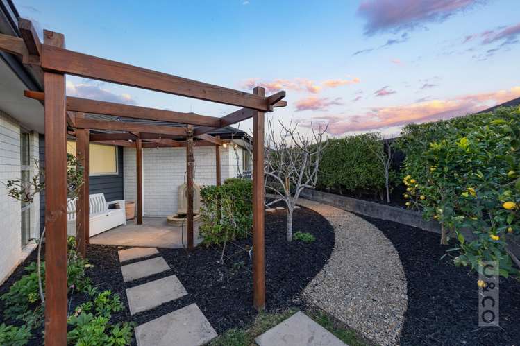 19 Riverhead Point Drive Riverhead_29