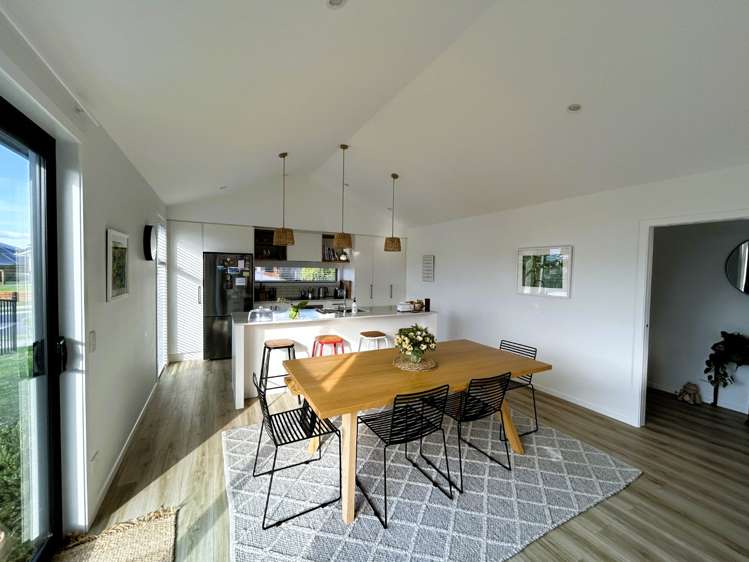 55 Tynan Street 11555_4