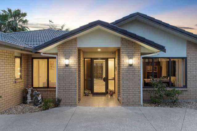 13 Dalcross Drive Flat Bush_4