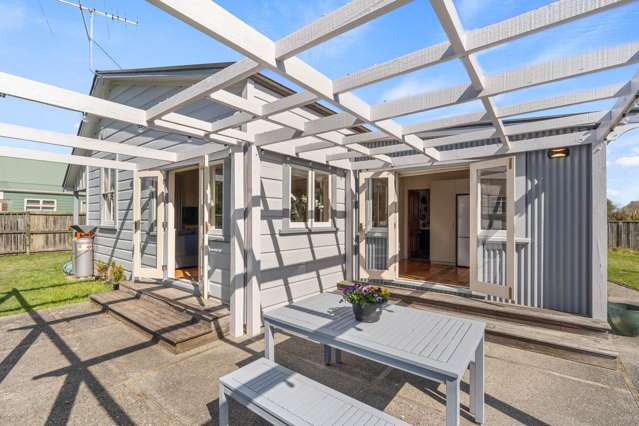 94 Jellicoe Street Martinborough_1
