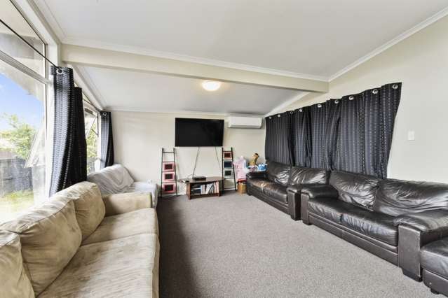 60 Cottingham Crescent Mangere East_3