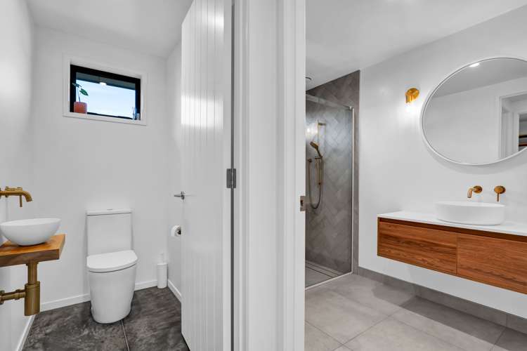 956 Richmond Road Lepperton_21