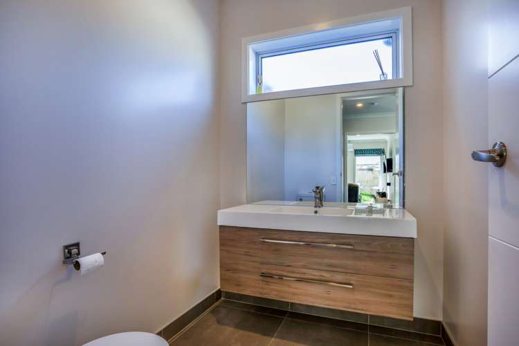 80 John Burke Drive Aotea_17