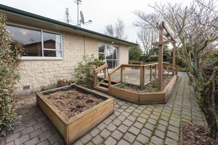 1/8 Patching Street Hampstead_13