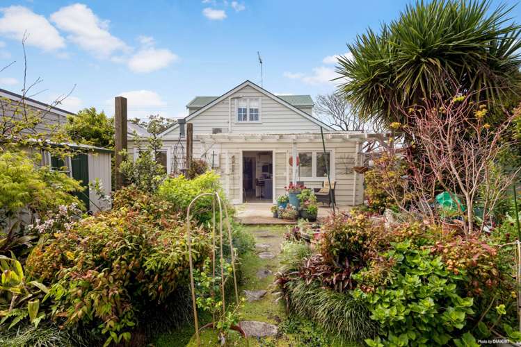 46 Cardwell Street Onehunga_9