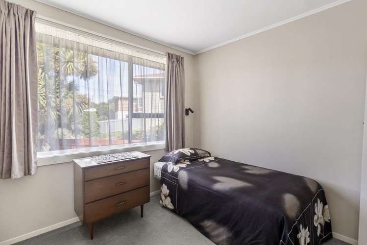 9 Karaka Street Glenwood_13