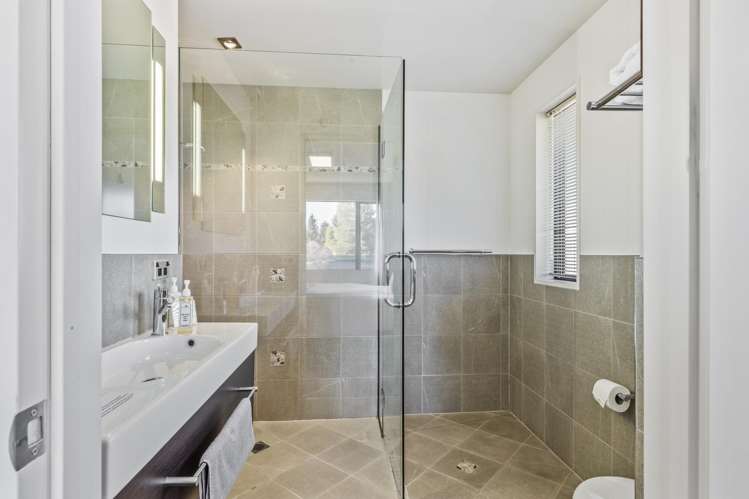 13/1 Rutherford Crescent Hanmer Springs_11