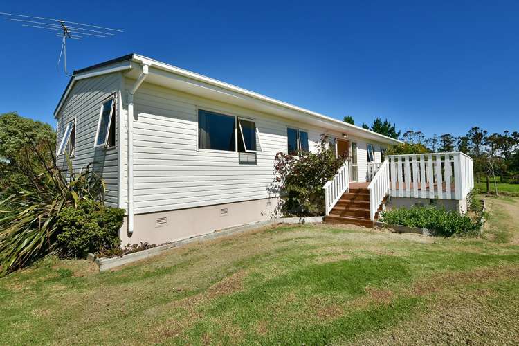 37 Te Pua School Road Helensville_6