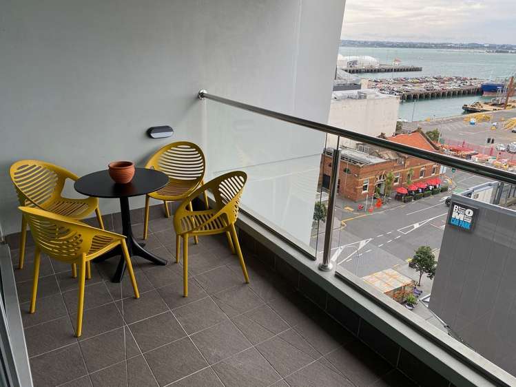 907/2 Beach Road Auckland Central_5