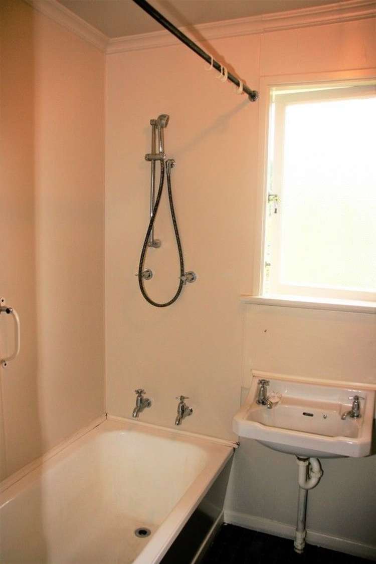 11 Westland Street Green Island_9