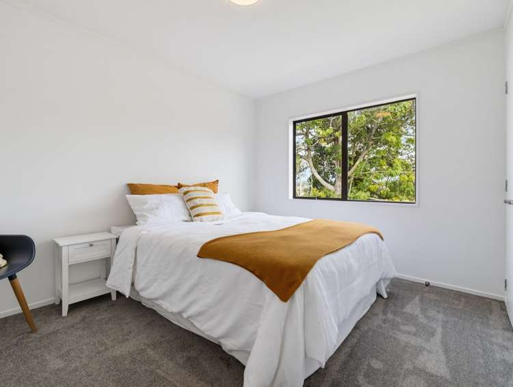 11B John Road_5